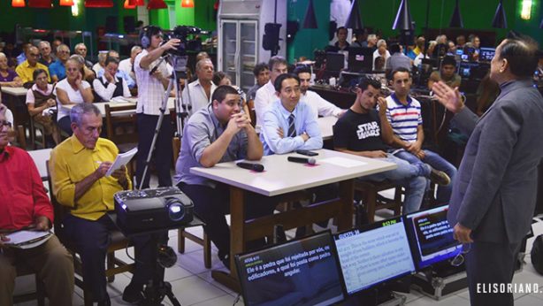 Bro. Eli Soriano Answers Questions From Ang Dating Daan Bible Exposition in March